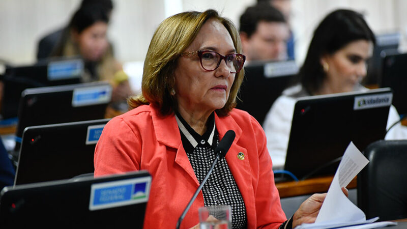 CCJ aprova cota de 5% em contratos com União para mulheres vítimas de violência — Senado Notícias