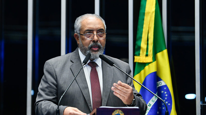 Paim avalia perfil do indicado para presidir o BC, Gabriel Galípolo — Senado Notícias