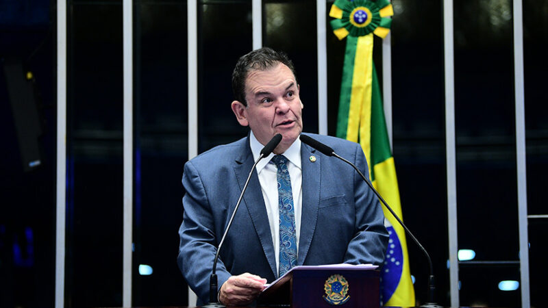 André Amaral defende acesso a serviços de saúde mental para prevenir suicídio — Senado Notícias