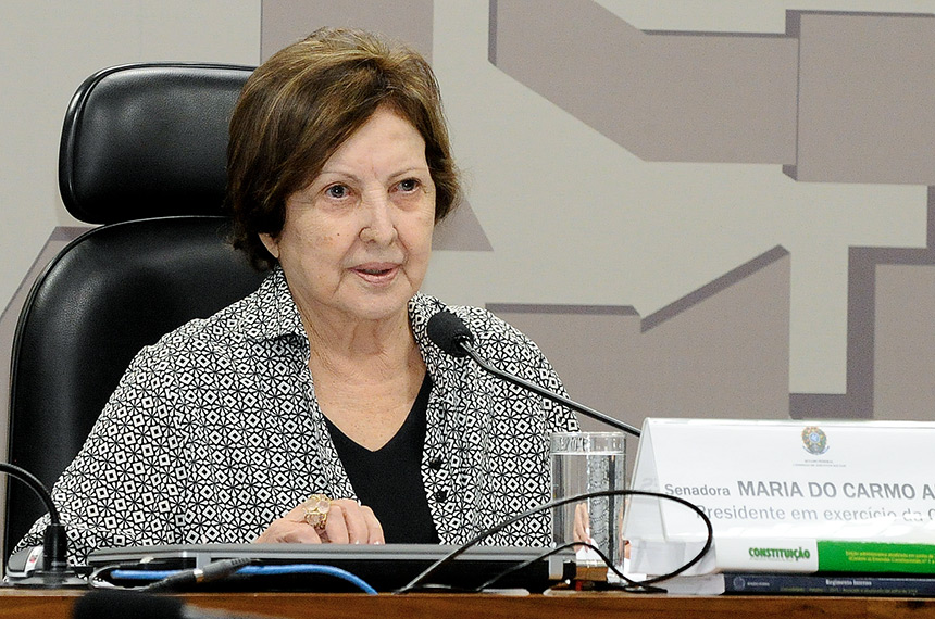 Maria do Carmo Alves foi senadora recordista de mandatos — Senado Notícias