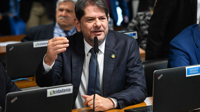 CCJ analisa estímulo ao desenvolvimento industrial e inovação na saúde — Senado Notícias