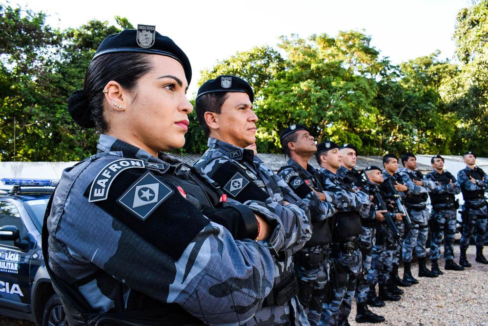 Projeto acaba com discriminação em concursos para PMs e Bombeiros — Senado Notícias