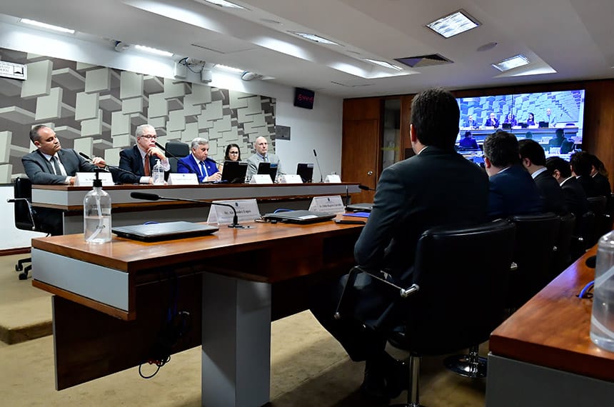 Representantes de infraestrutura temem distorções na reforma tributária — Senado Notícias