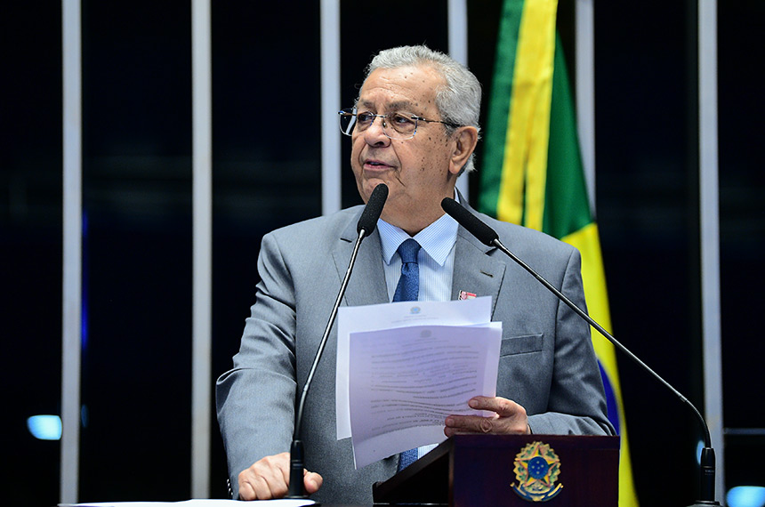 Jayme Campos defende projeto para destravar Fundo do Clima — Senado Notícias