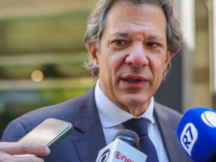 Haddad confirma envio de PEC sobre revisão de gastos