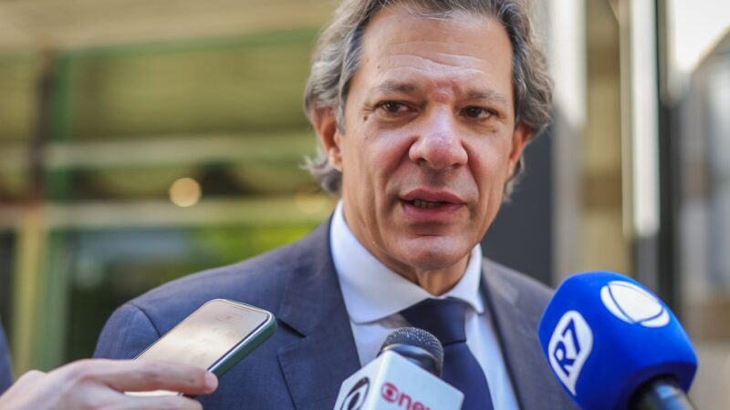 Haddad confirma envio de PEC sobre revisão de gastos