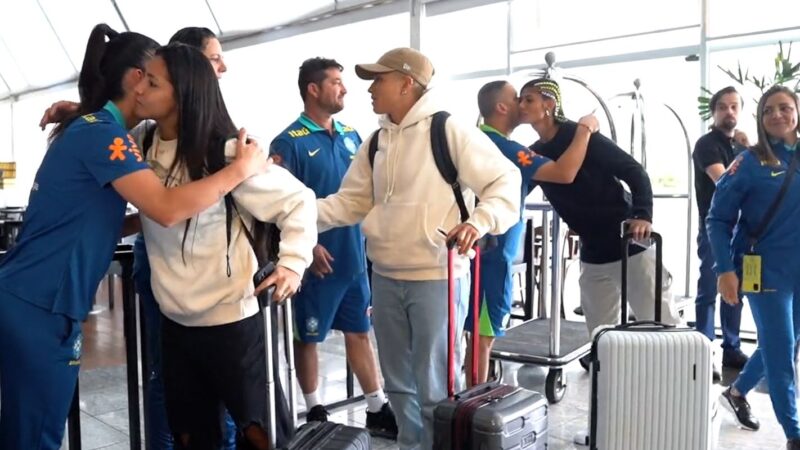 Seleção feminina se apresenta no ES para 2 amistosos contra Colômbia