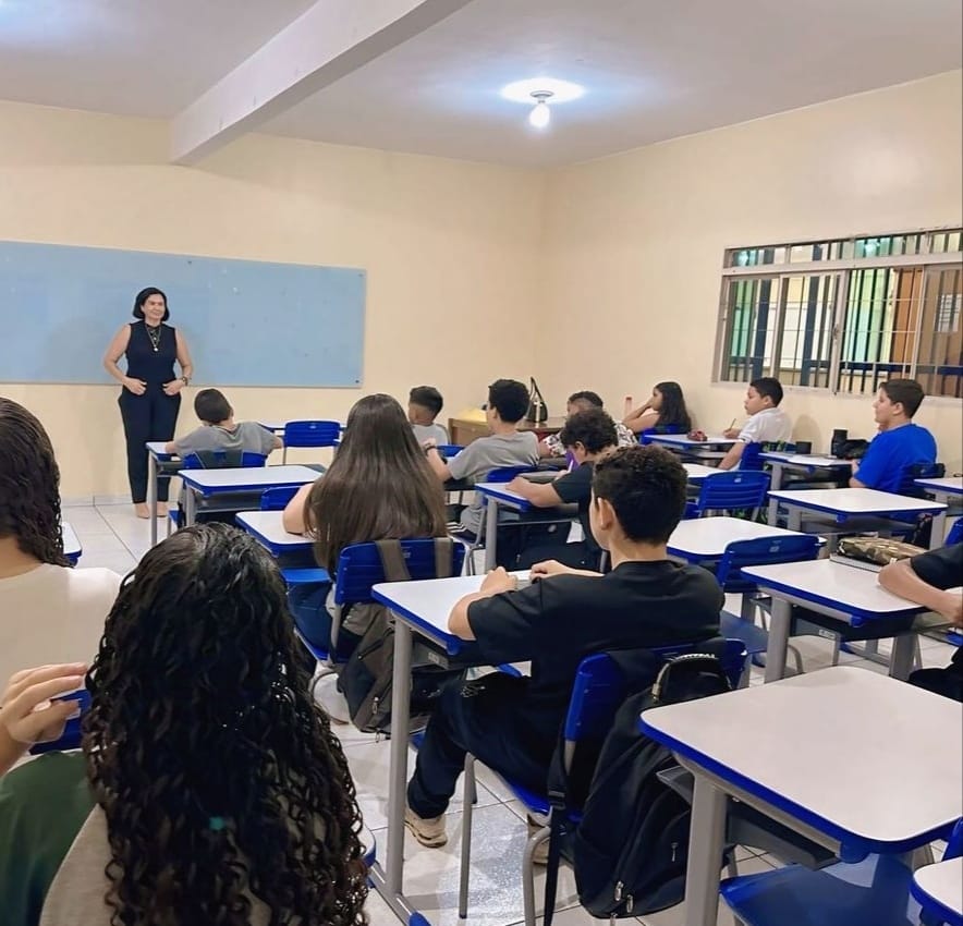 GOVERNO DE VALPARAÍSO DESTACA O DIA DO PROFESSOR