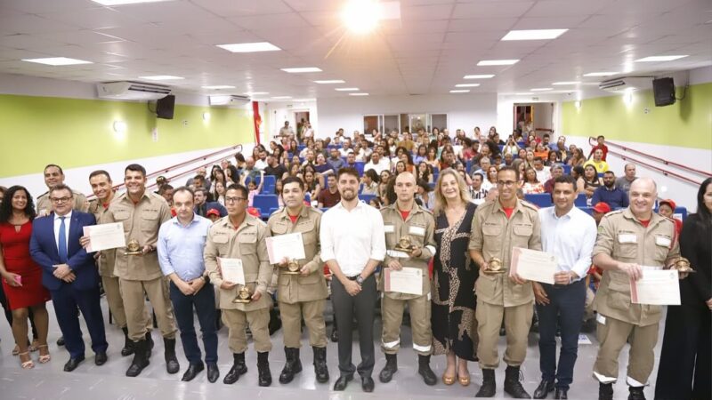 NOVOS BOMBEIROS MIRINS SÃO FORMADOS EM VALPARAÍSO DE GOIÁS